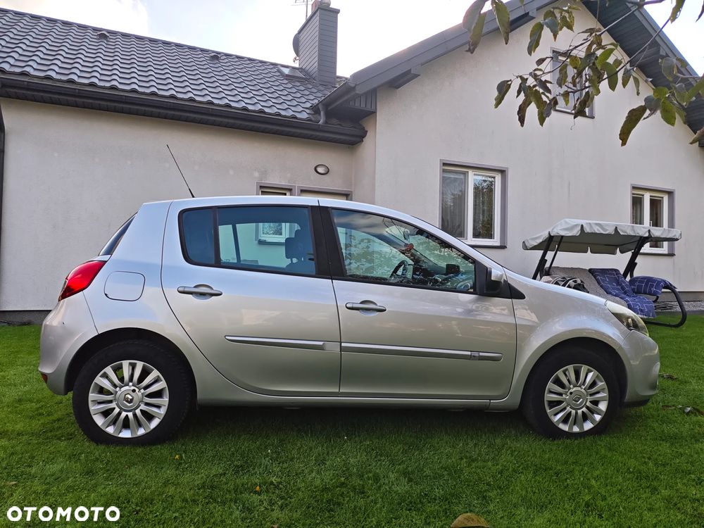 Renault Clio 1.2 16V 75 GPS - 6