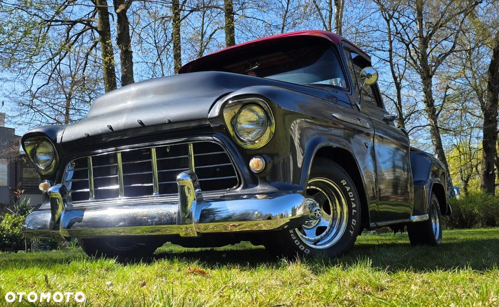 Chevrolet Apache - 1