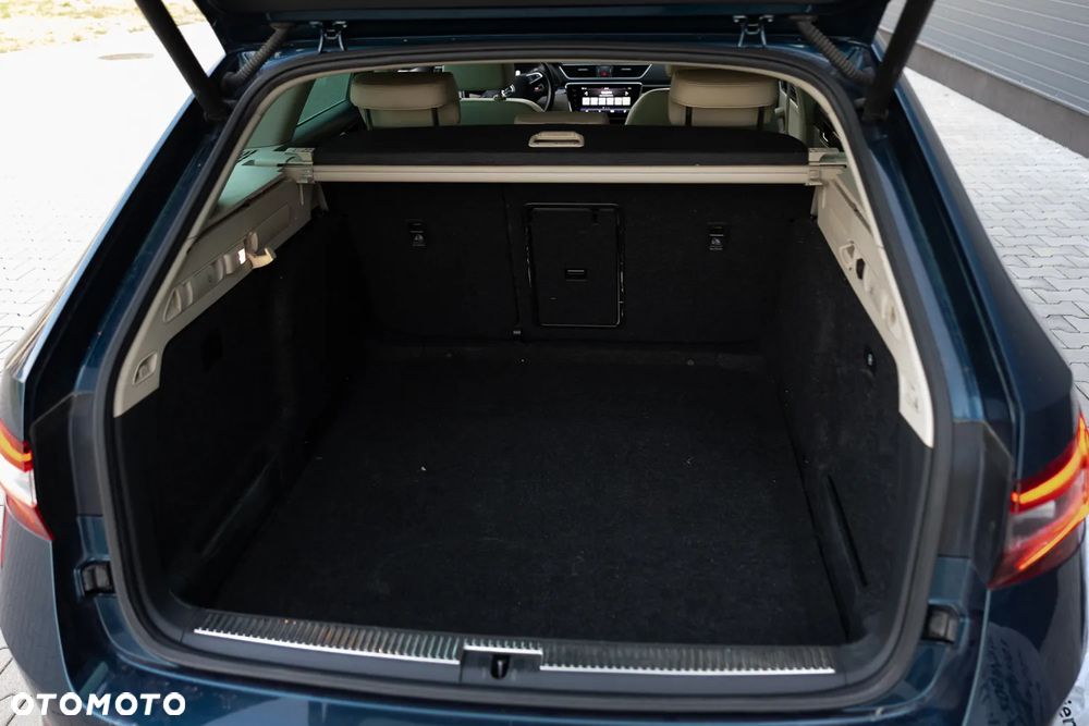 Skoda Superb 2.0 TDI SCR 4x4 L&K DSG - 30