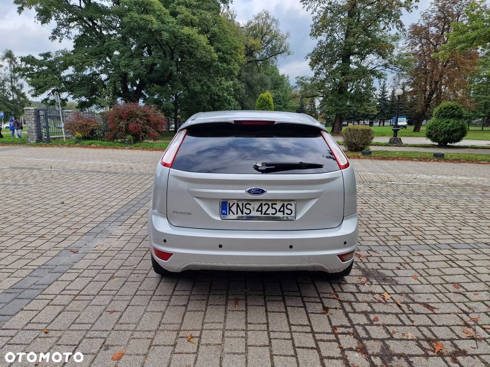 Ford Focus - 11