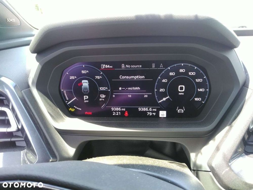 Audi Q4 e-tron - 13