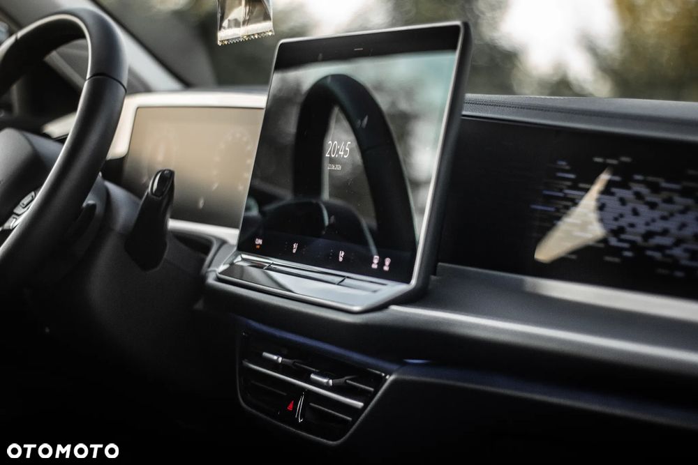 Volkswagen Passat - 7