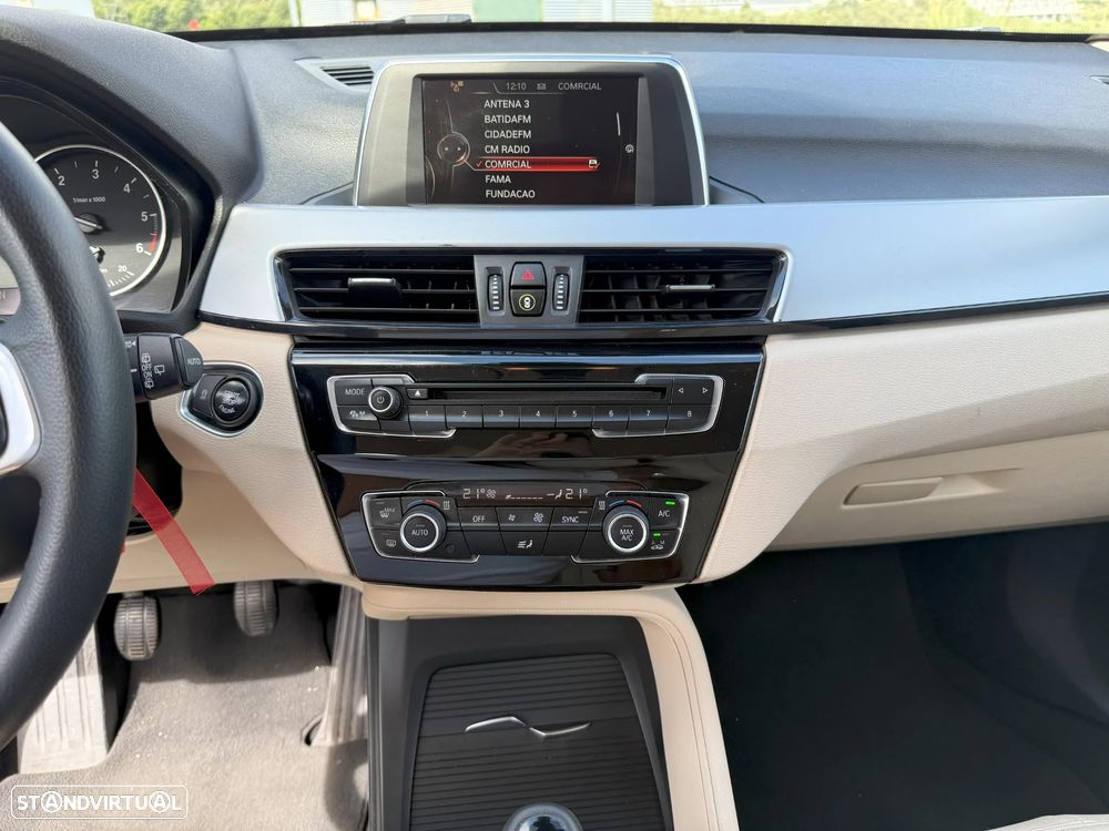 BMW X1 16 d sDrive Line Sport - 15