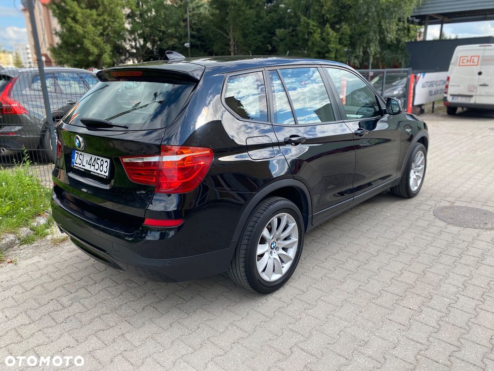BMW X3 sDrive18d Advantage - 4
