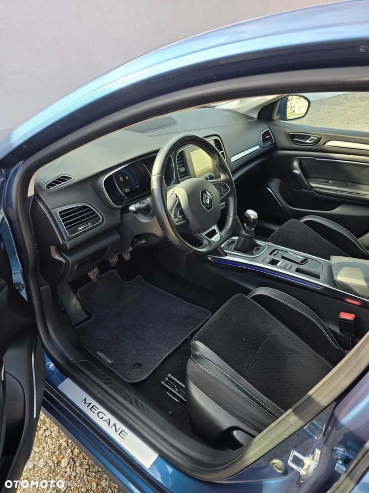 Renault Megane ENERGY dCi 130 Start & Stopp Bose Edition - 22