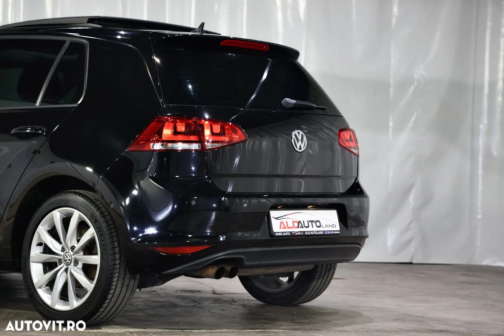 Volkswagen Golf 1.4 TSI Comfortline DSG - 32