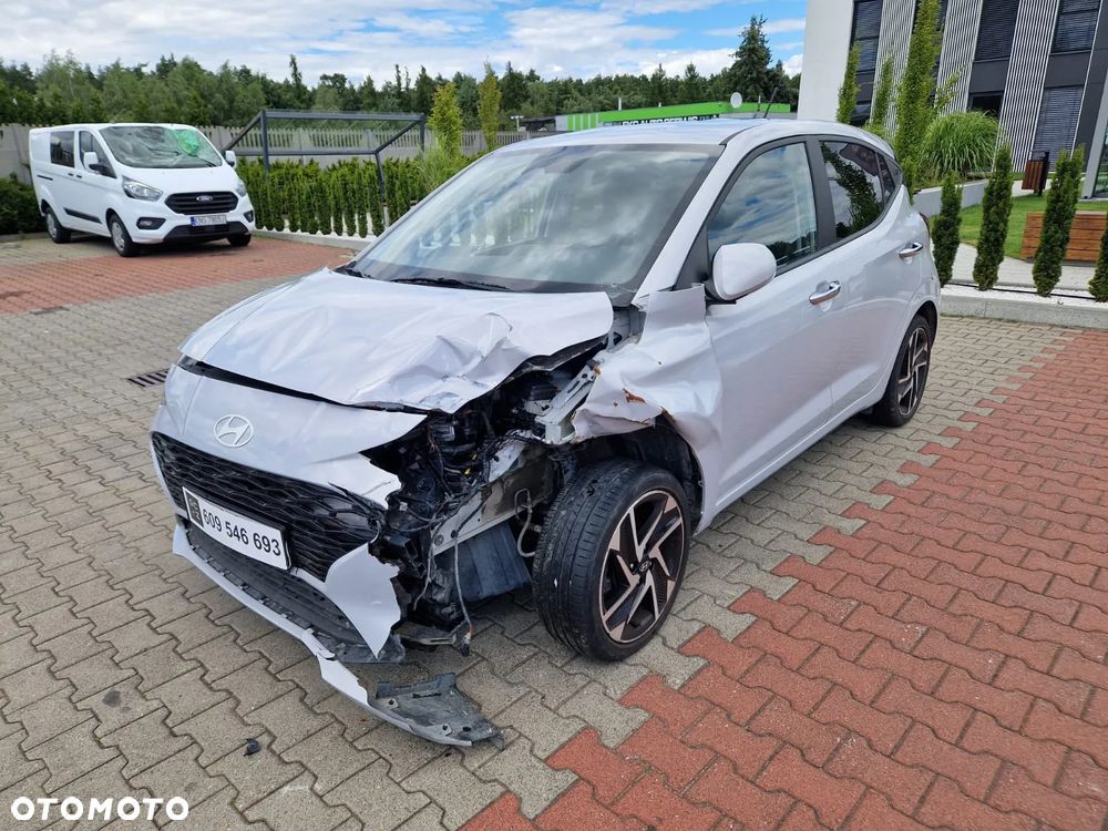 Hyundai i10 1.2 Smart AMT - 7