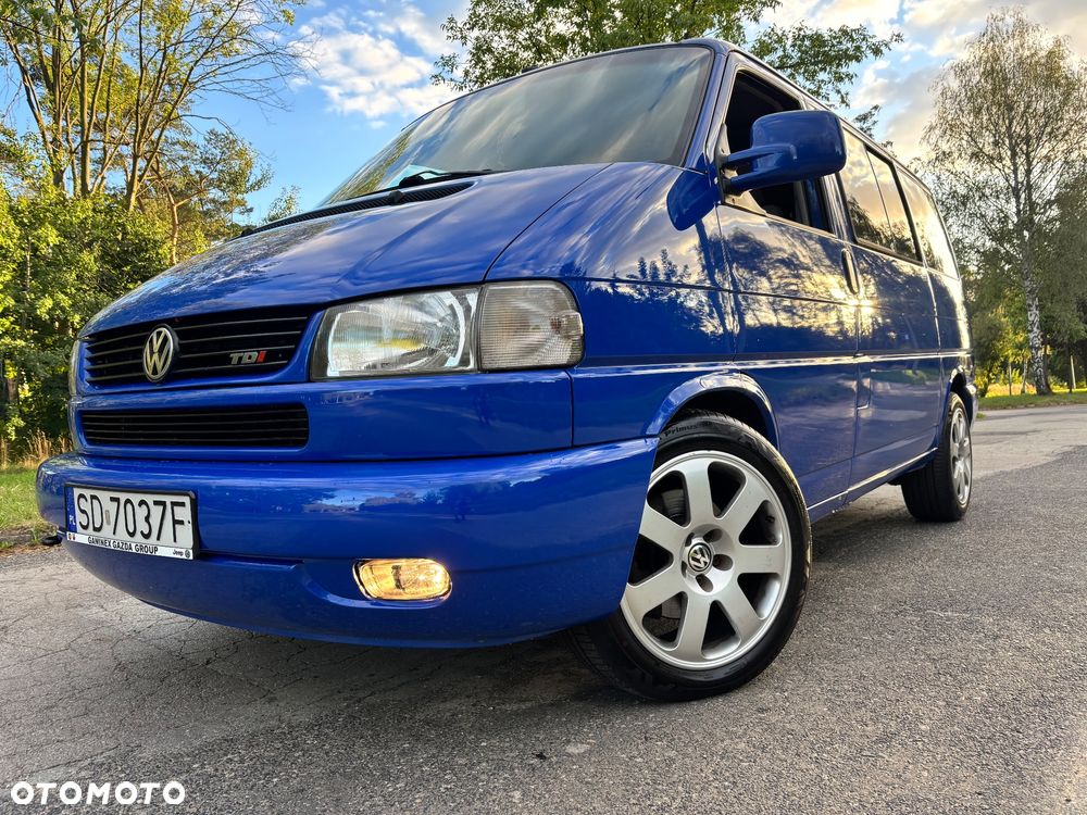 Volkswagen Multivan - 4