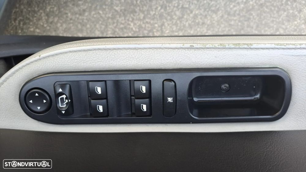Peugeot 307 CC 2.0 HDi Sport - 46