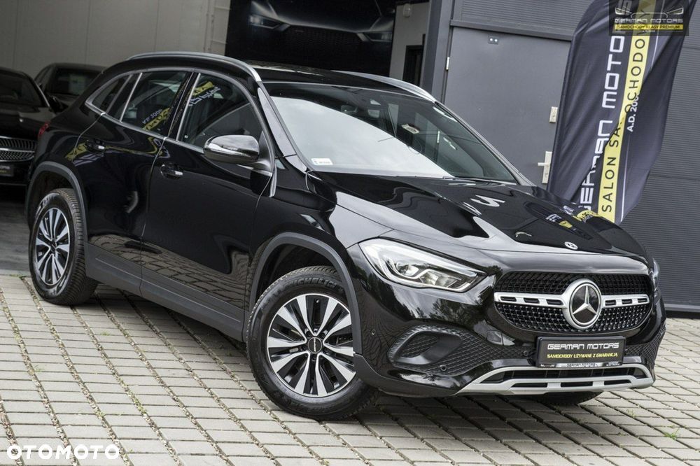 Mercedes-Benz GLA - 3