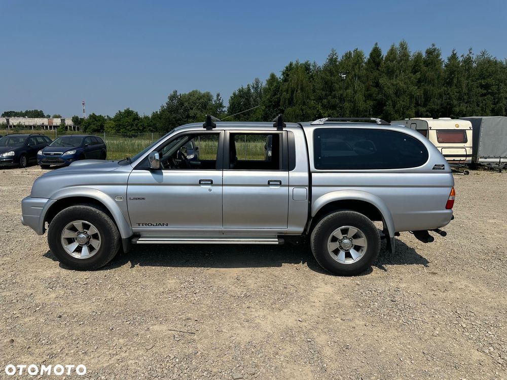 Mitsubishi L200 - 4