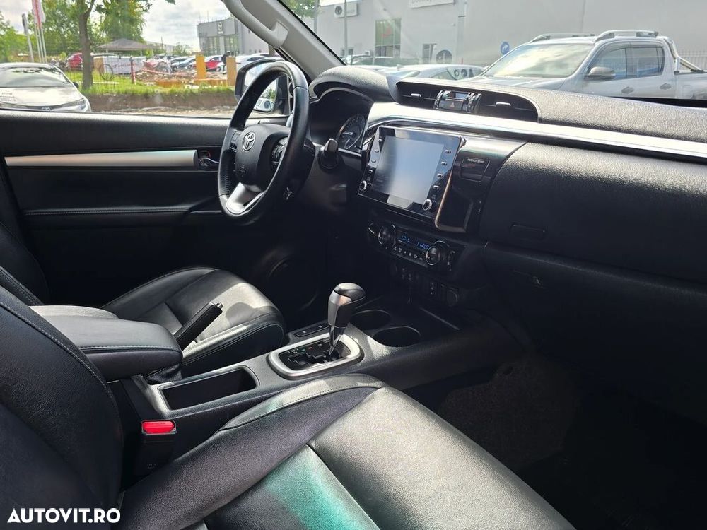 Toyota Hilux 2.4D 150CP 4x4 Double Cab AT Executive - 20