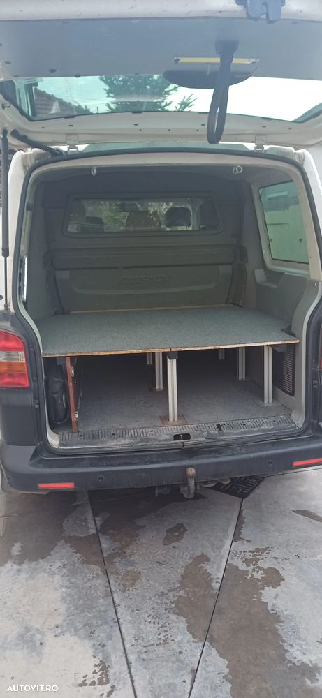 Volkswagen Transporter - 12