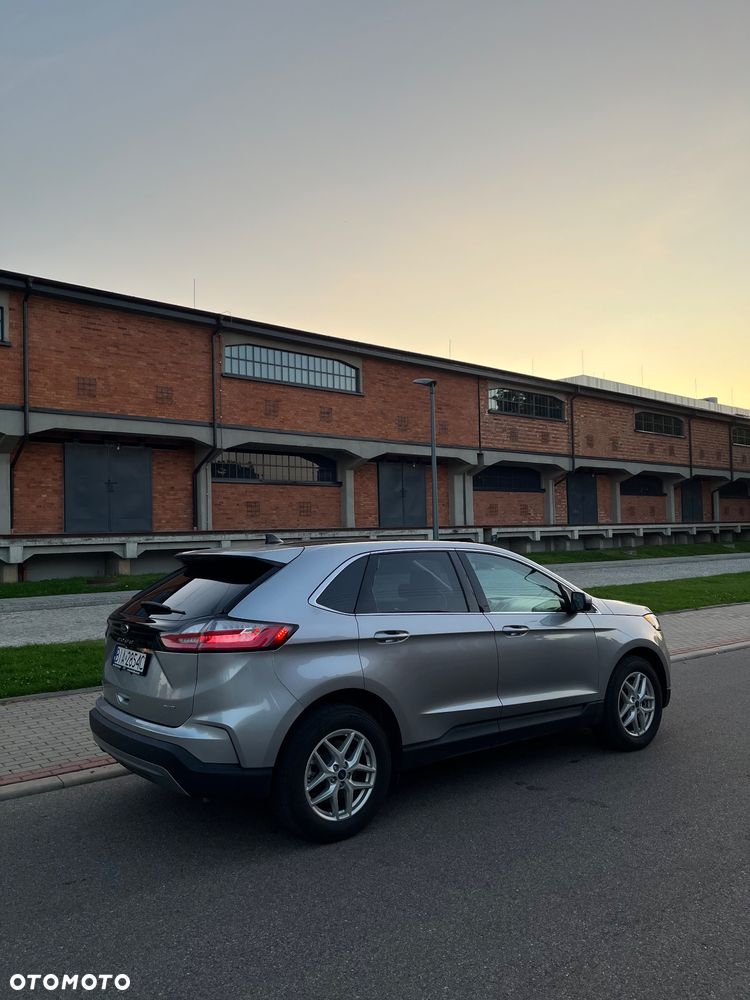 Ford Edge - 2