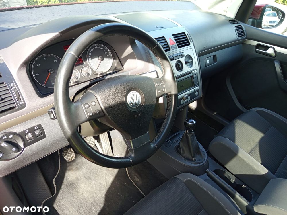 Volkswagen Touran 1.9 TDI Freestyle - 12