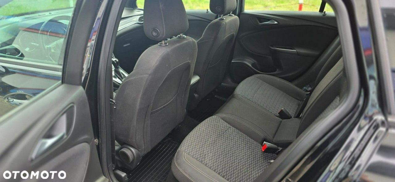 Opel Astra - 9