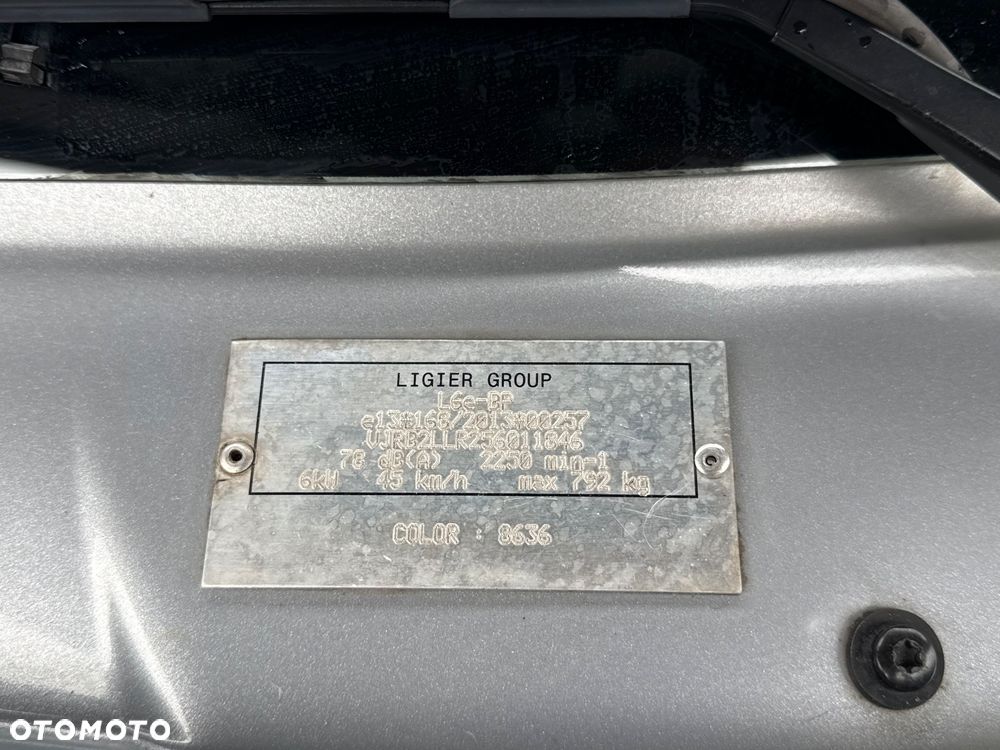Ligier JS50L - 19