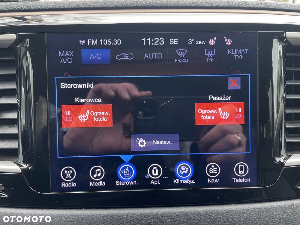 Chrysler Pacifica - 24