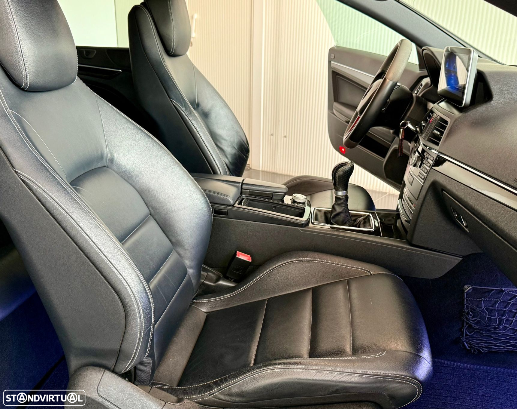 Mercedes-Benz E 220 CDi Avantgarde BlueEfficiency - 21