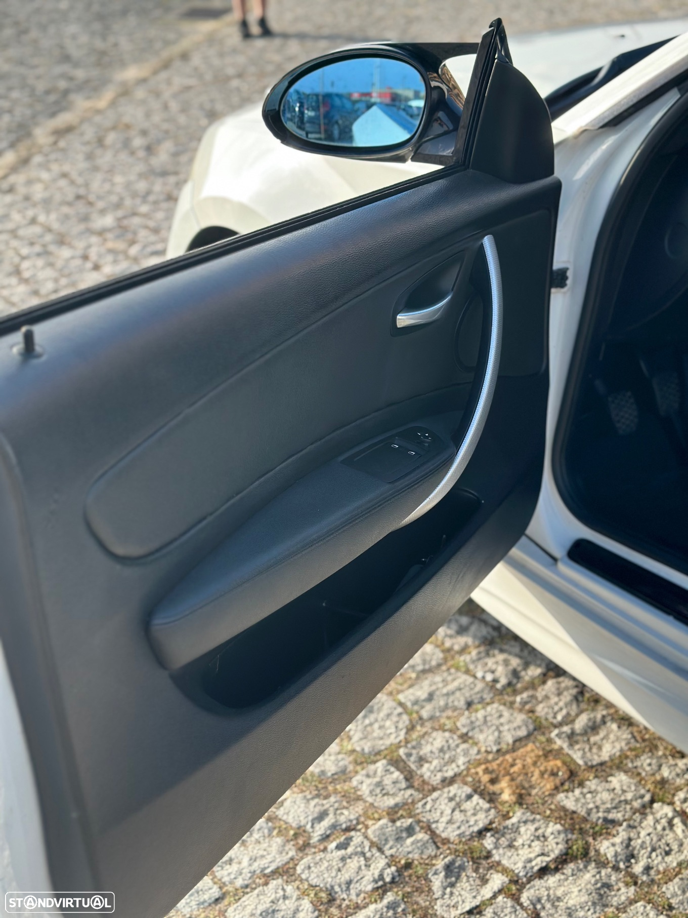 BMW 120 d Coupe Limited Edition Lifestyle c/ M Sport Pack - 8