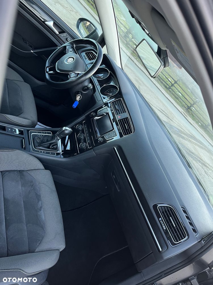 Volkswagen Golf 1.4 TSI BlueMotion Technology DSG Highline - 21