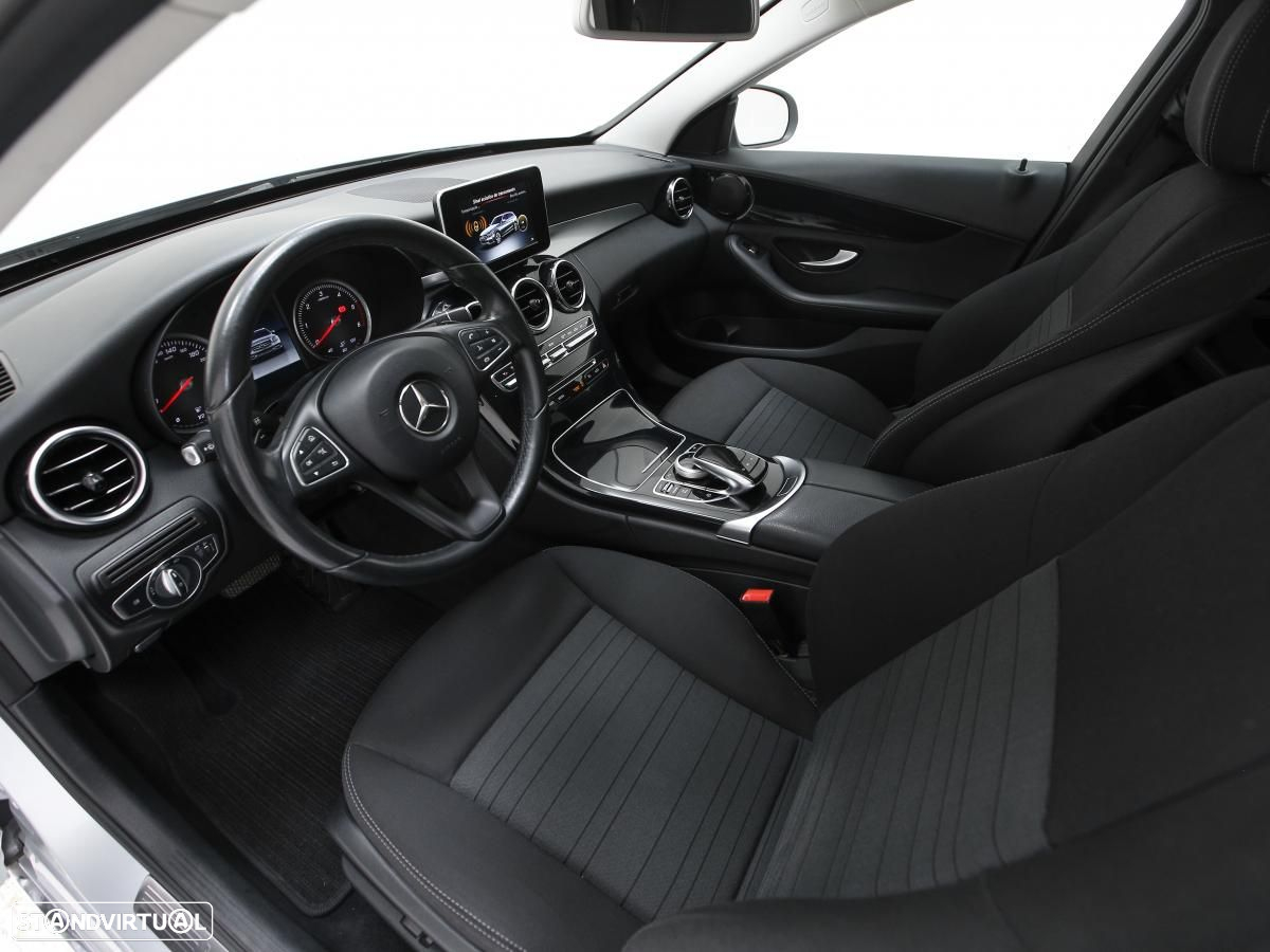 Mercedes-Benz C 200 - 11