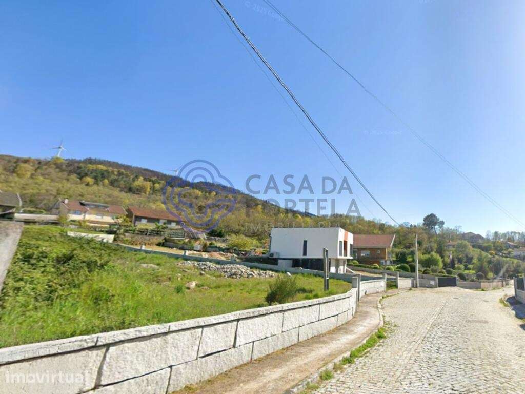 Lote de Terreno com Poço e Tanque de 16m2 – Pronto a Construir - Grande imagem: 5/20