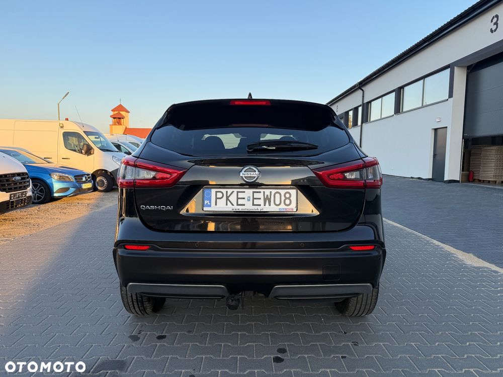 Nissan Qashqai - 12