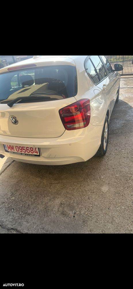 BMW Seria 1 116d EfficientDynamics Edition - 11