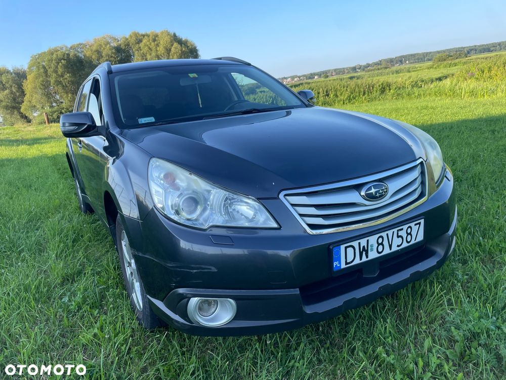 Subaru Outback 2.5i Active - 1