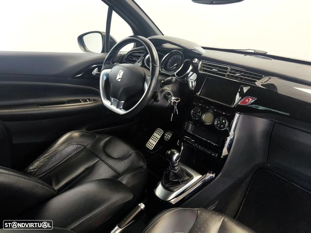 DS DS3 PureTech 130 Start & Stop SportChic - 8