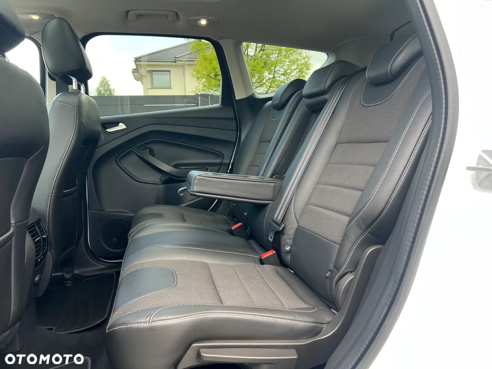 Ford Kuga 2.0 TDCi 4x4 Individual - 29