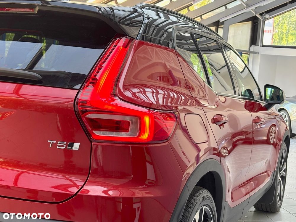 Volvo XC 40 T5 AWD R-Design - 11