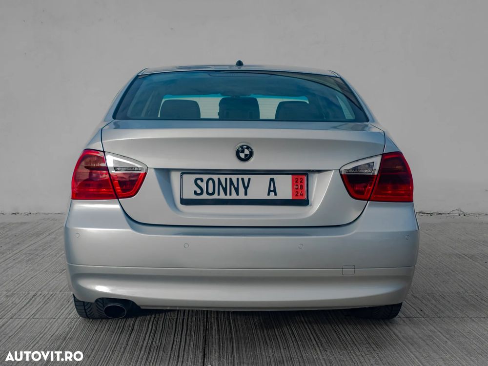 BMW Seria 3 320d DPF Aut. Edition Fleet Lifestyle - 5