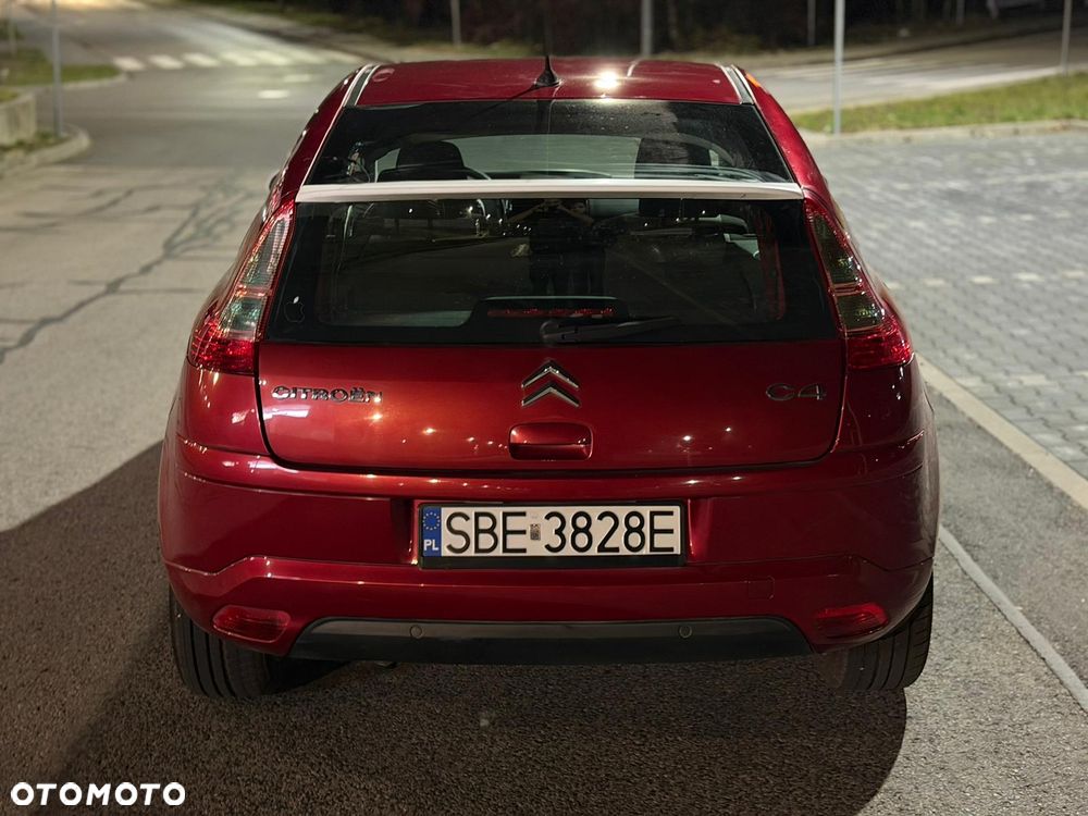 Citroën C4 1.4 16V Impress - 5