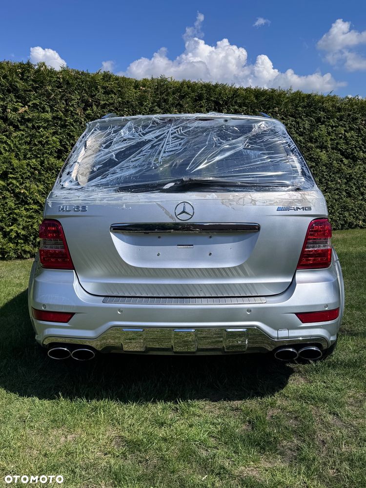 Mercedes-Benz ML 63 AMG 4-Matic - 1