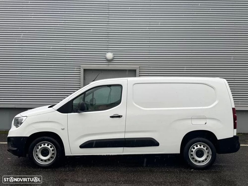 Opel COMBO LONGA/ 2022/ NACIONAL/IVA DEDUTIVEL - 8