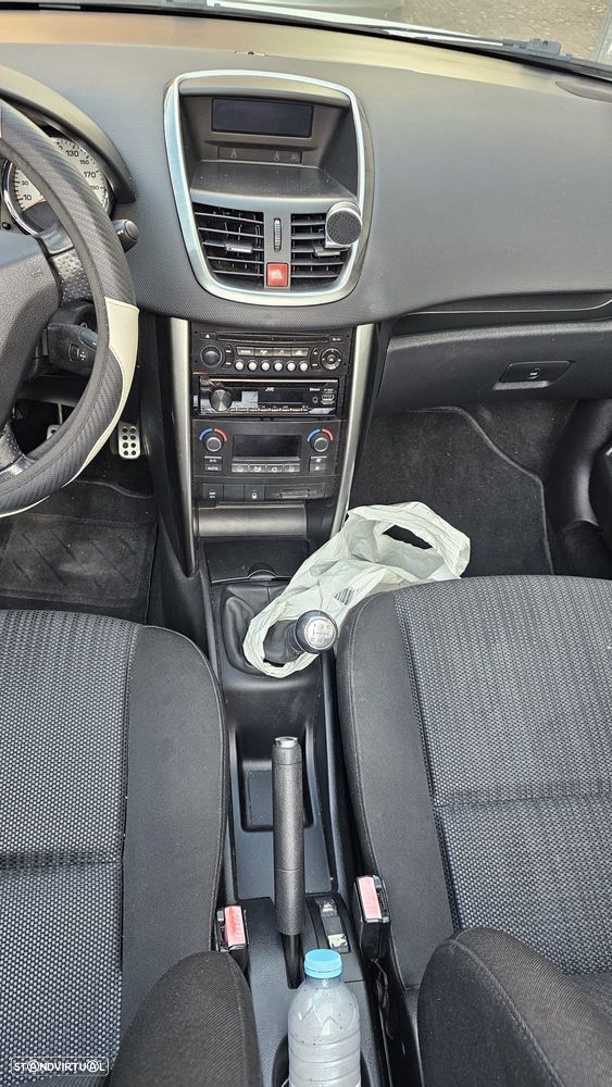 Peugeot 207 CC - 5
