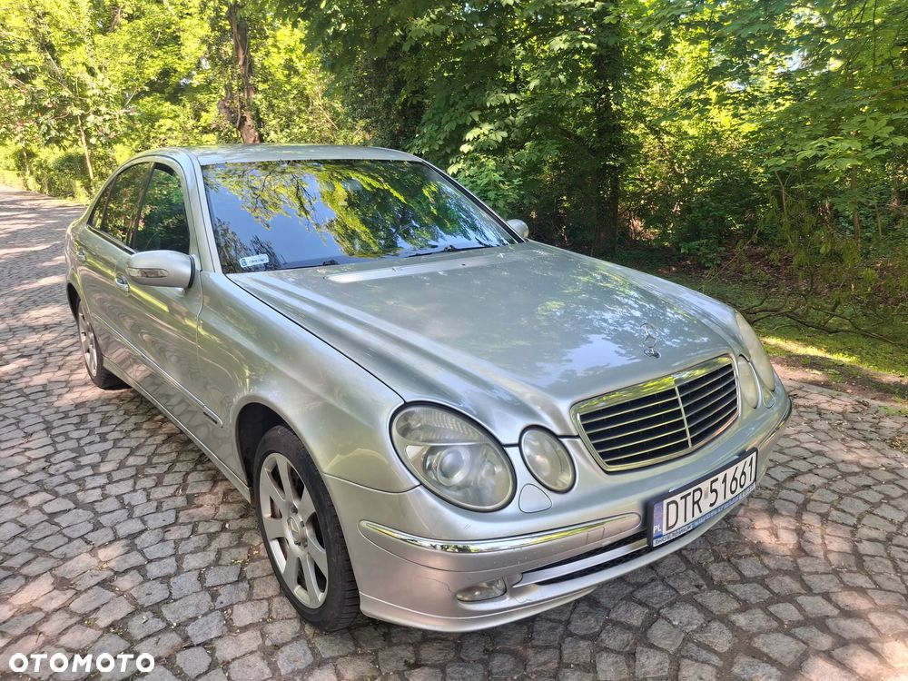 Mercedes-Benz Klasa E - 1