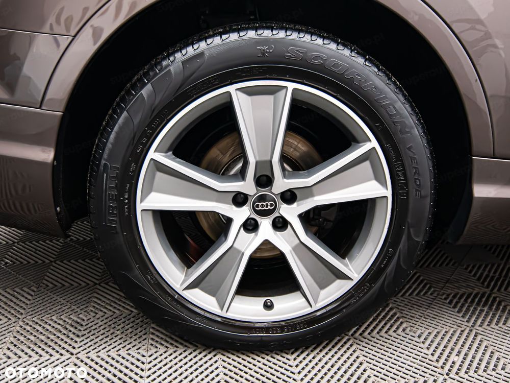 Audi Q7 3.0 TDI Quattro Tiptronic - 37