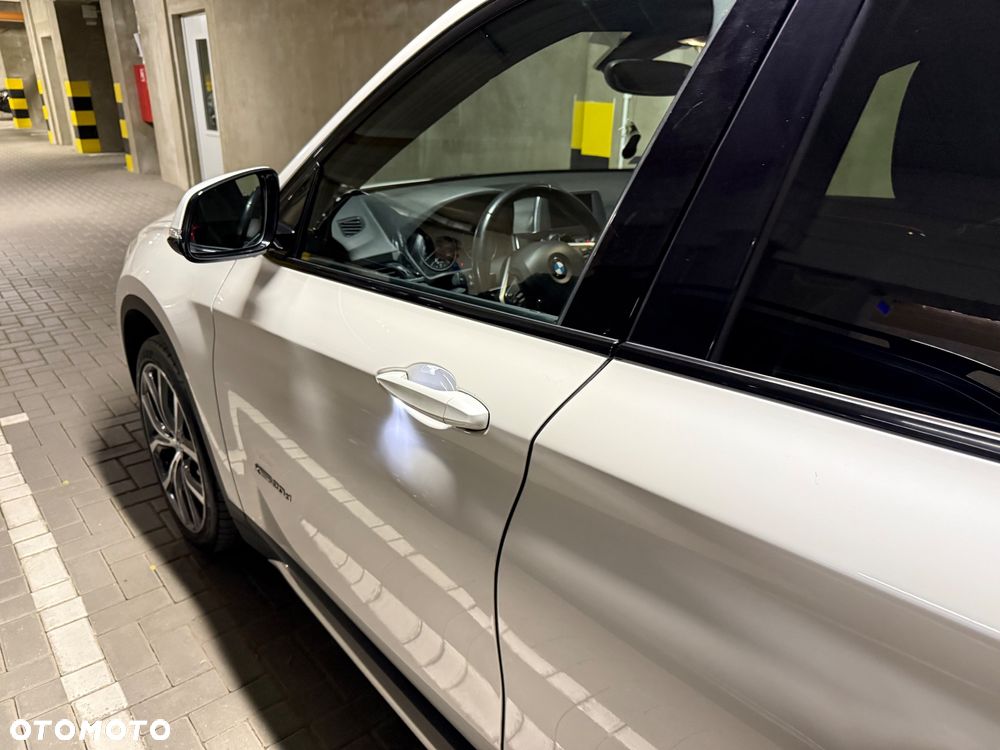 BMW X1 ver-xdrive20d-m-sportpaket - 14