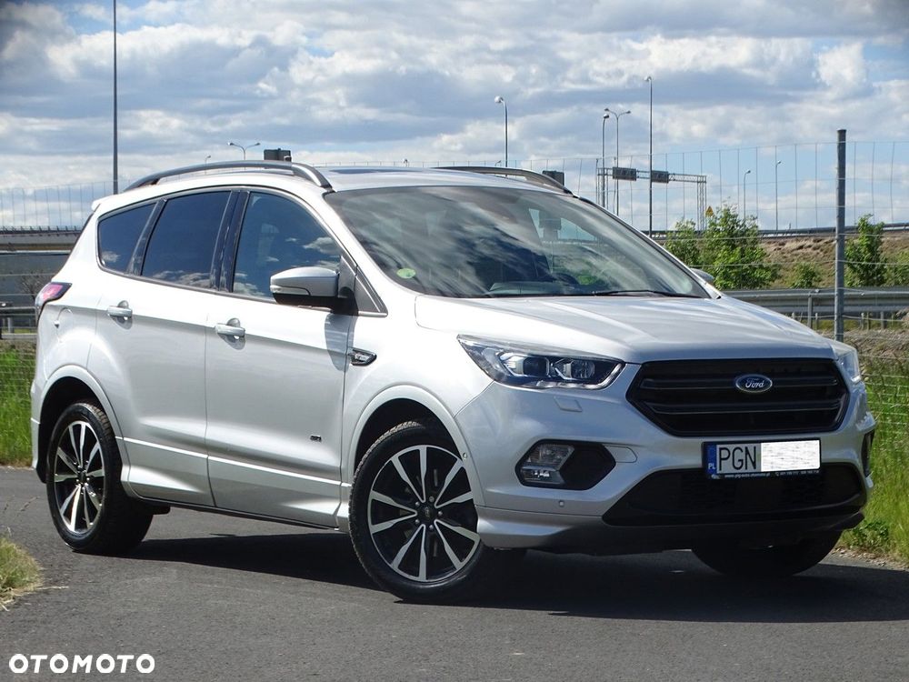 Ford Kuga - 12