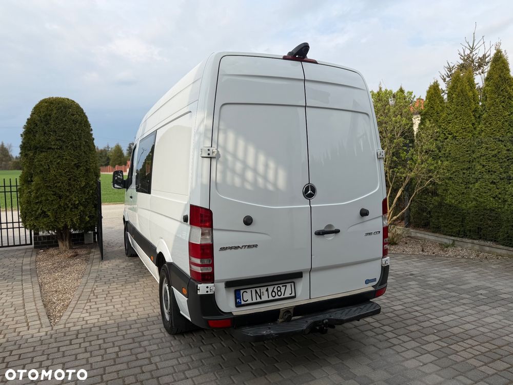 Mercedes-Benz sprinter - 12