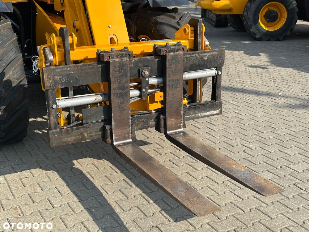 JCB 542-70 Industrial Plus - 8