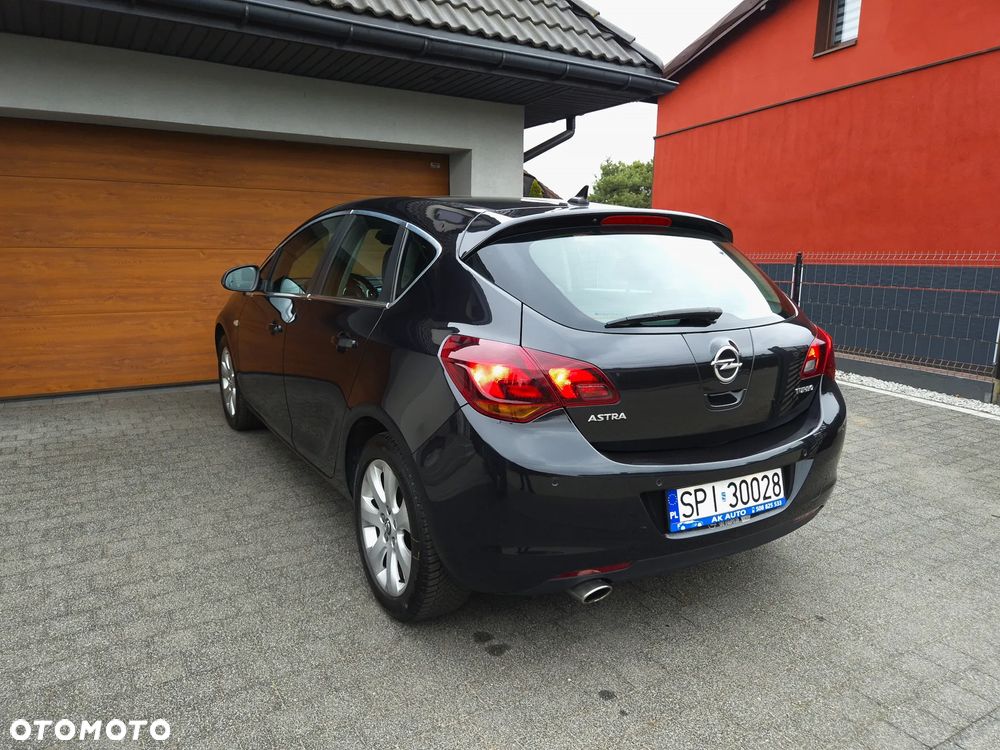 Opel Astra 1.6 Turbo Innovation - 5