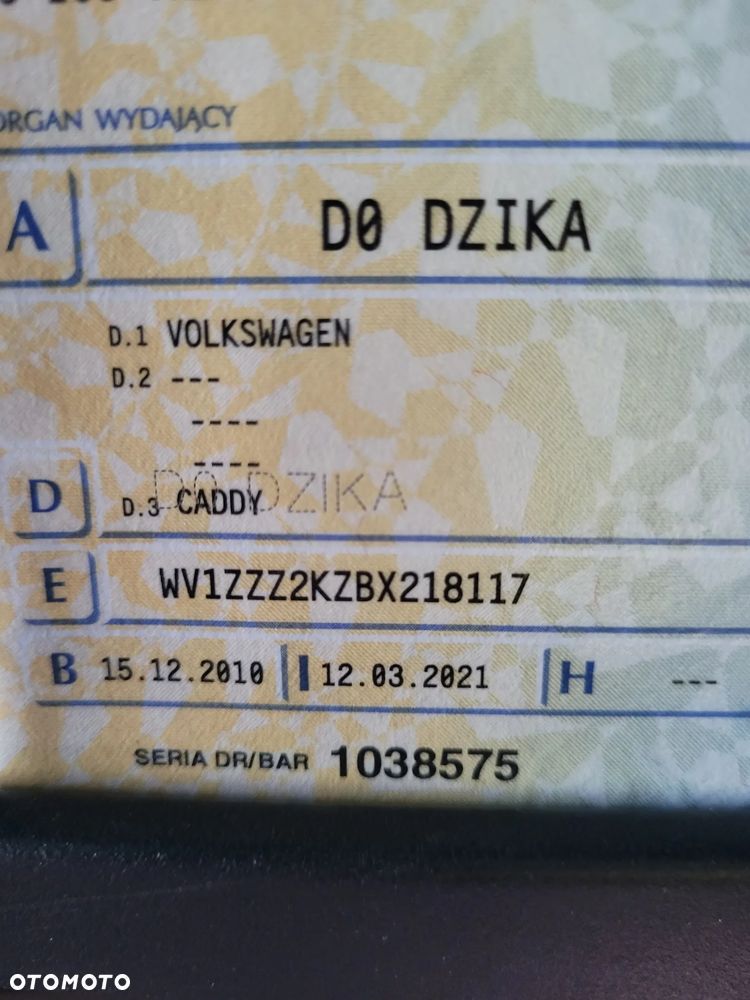 Volkswagen Caddy Comfortline - 11