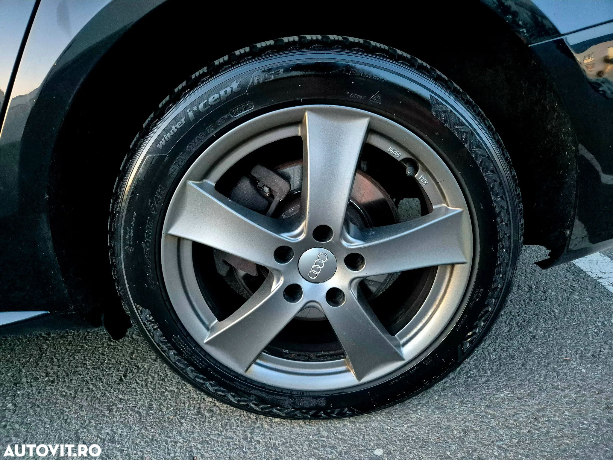 Audi A4 Avant 2.0 TDI DPF quattro S line Sportpaket - 17