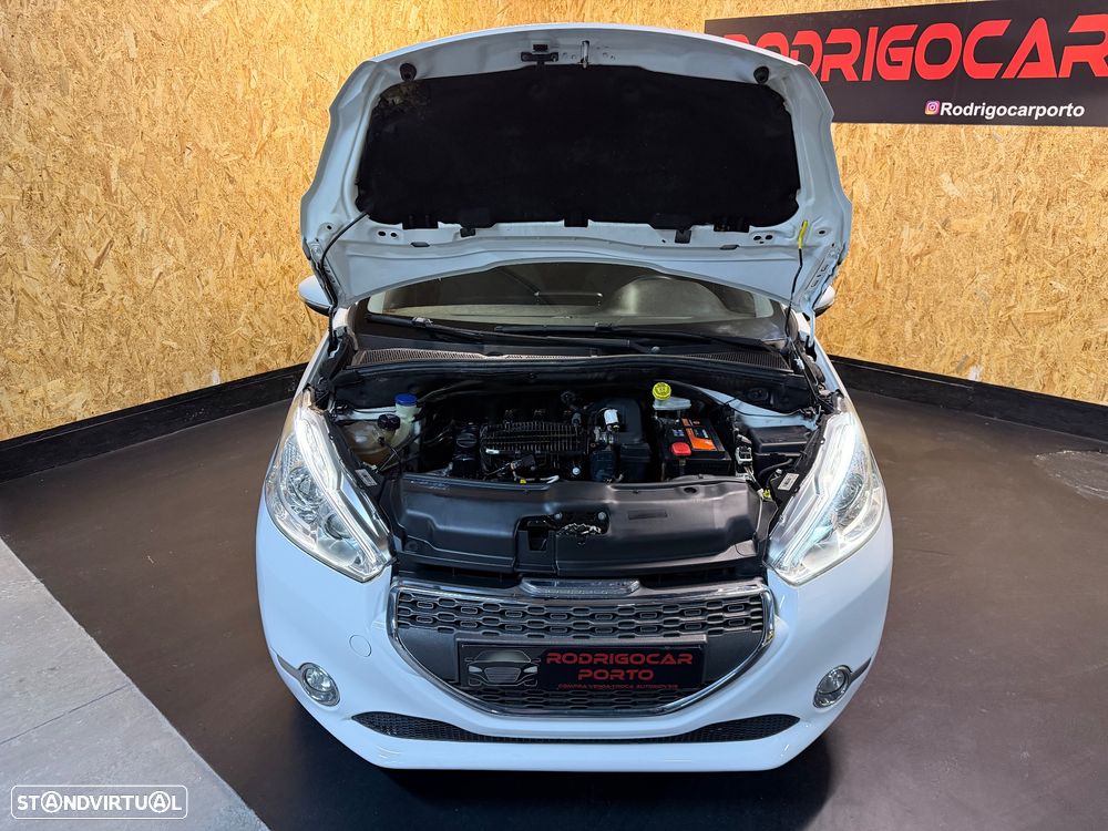 Peugeot 208 82 VTI Allure - 34