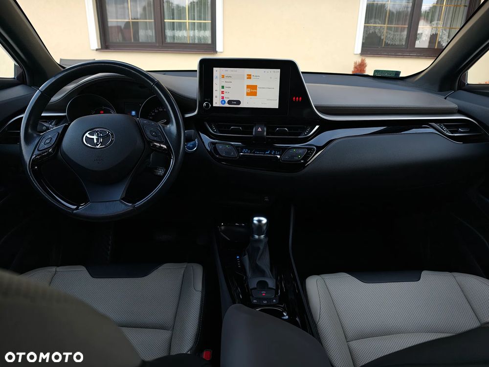 Toyota C-HR - 14