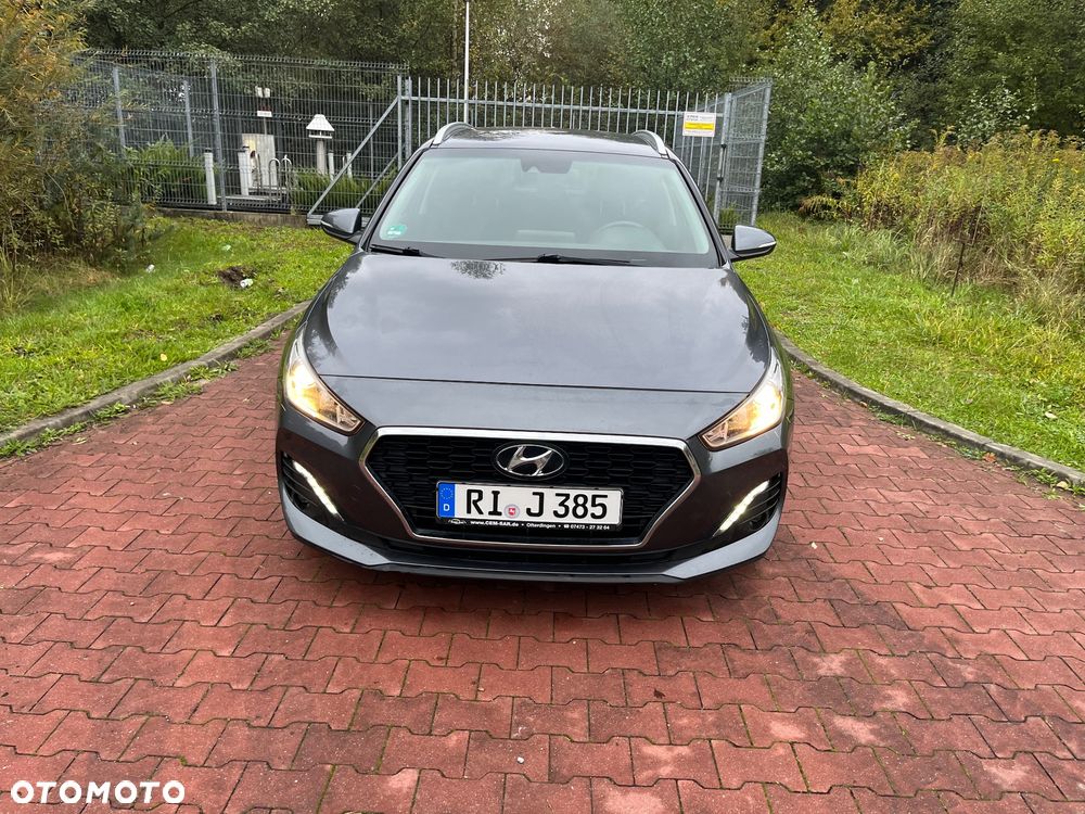 Hyundai i30 1.6 CRDI 48V-Hybrid Trend - 4